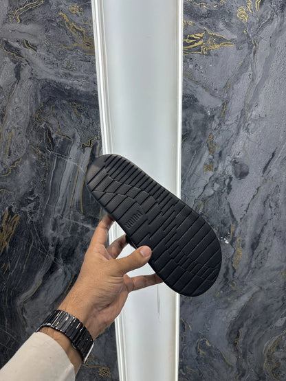 Puma_Mercedes Black AMG Petronas Soft Comfort Slide