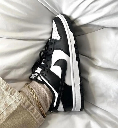 Nike Sb Dunk low Panda Womens