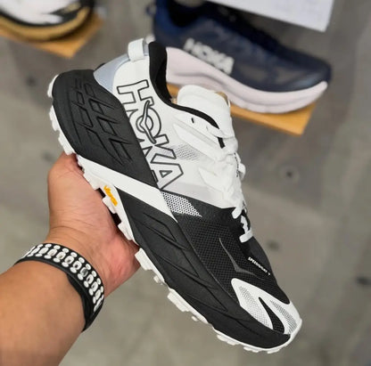Hoka Speedgoat 7 Black White