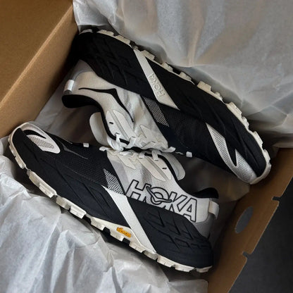 Hoka Speedgoat 7 Black White