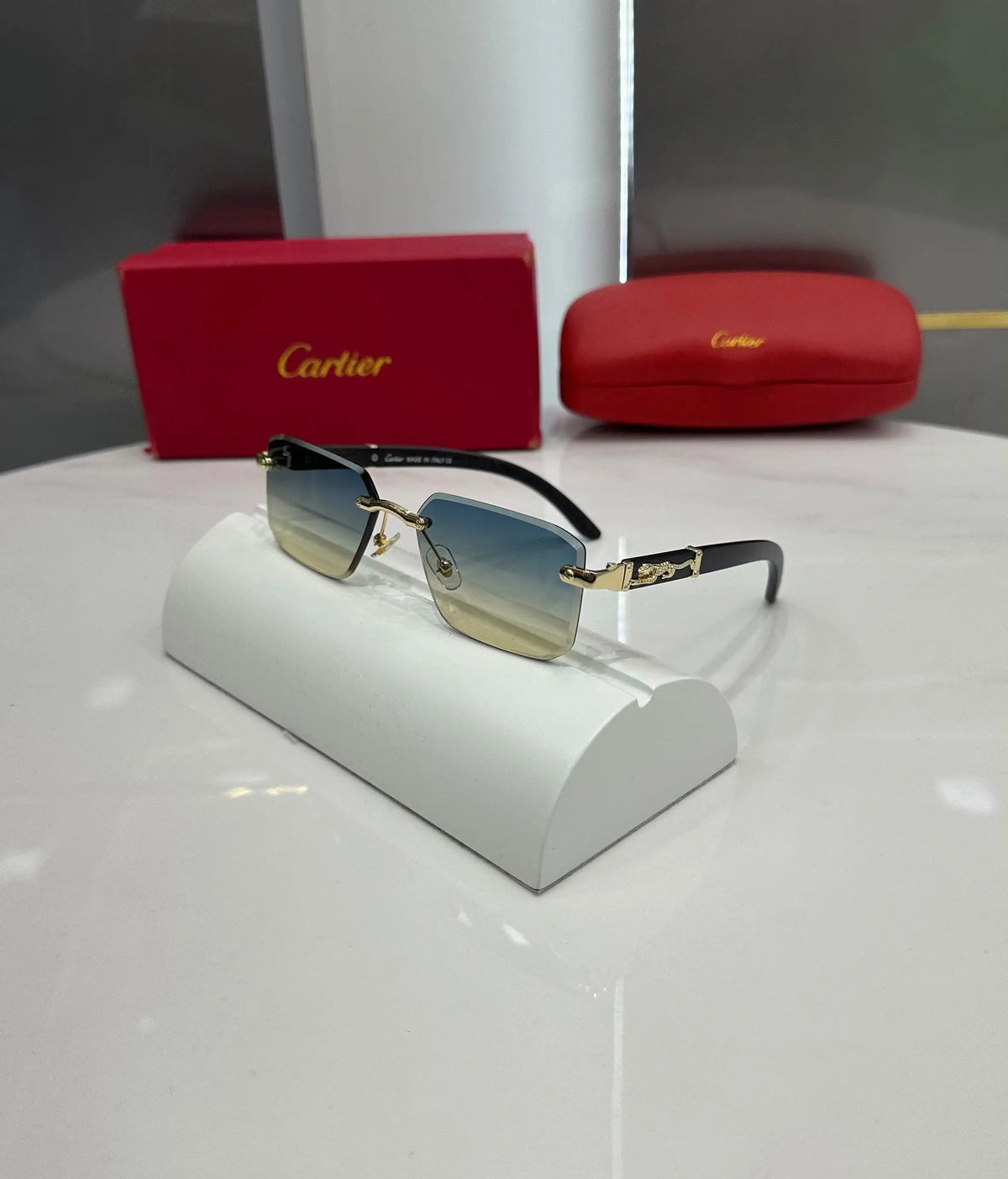 Cartie r Gold Multi Premium Shades 009