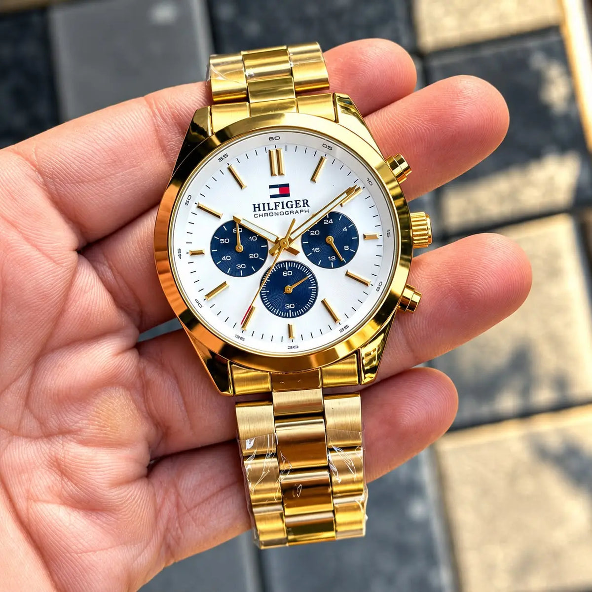 TOMMY_CHRONOGRAPH_GOLD