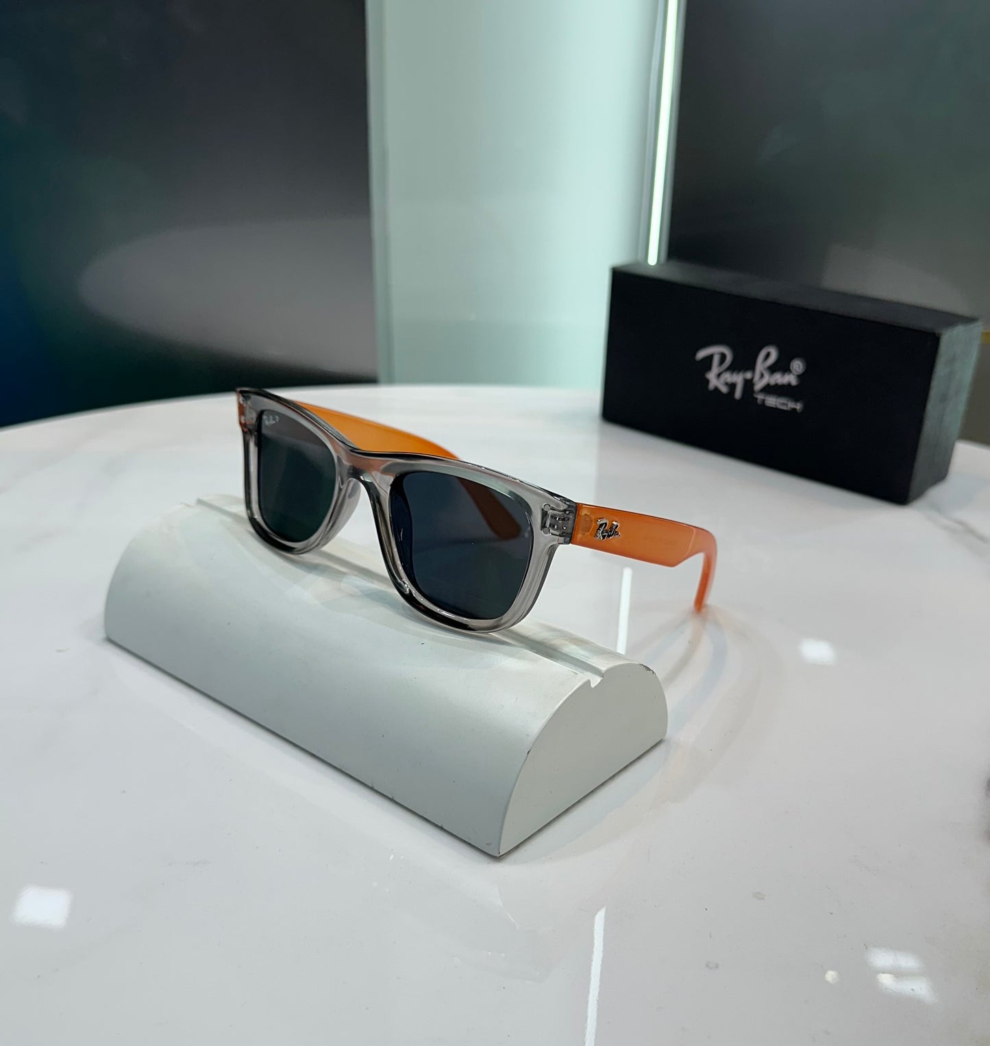 RAYBAN REVERSE Edition Luxury Shade With Original Packing