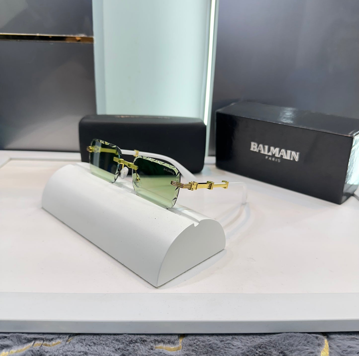 Balmain Paris Green White Look Designer Luxury Sunglasses With Original Packing